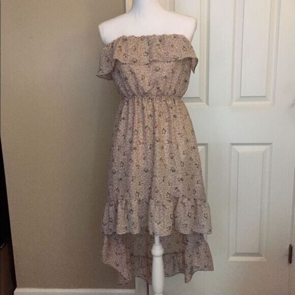 High low dress - Picture 1 of 7